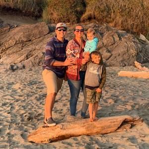 Meet your Posher, Leslie